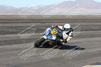 media/Jan-16-2026-CVMA Friday Practice (Fri) [[6f2bf47531]]/5-Racer 4-Trackday1/Session 2 (Bowl)/